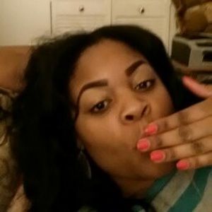 Meet your Posher, Tierra